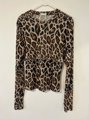 Avec Les Filles thumb hole shirt